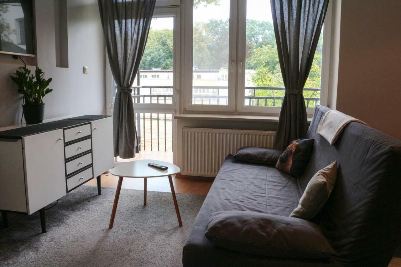 Old Town Garden Apartment Netflix Варшава Экстерьер фото
